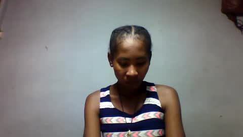 faiqua95 online show from April 18, 9:22 am