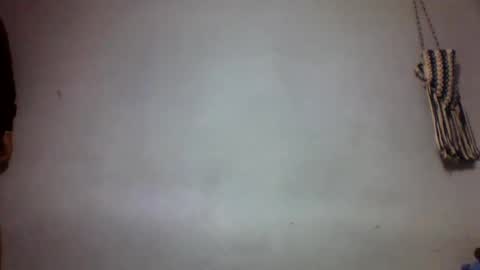 faiqua95 online show from April 6, 10:49 am