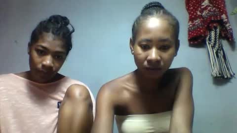 faiqua95 online show from April 9, 8:31 am