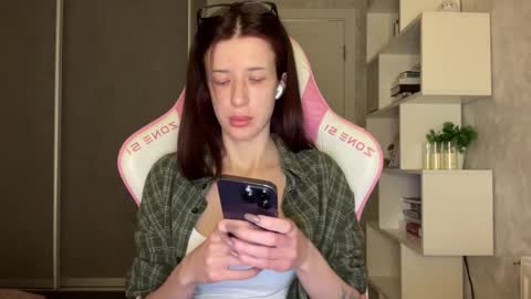 Bloom  online show from February 16, 6:06 pm