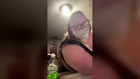 fairyfrostbite online show from December 16, 4:08 am