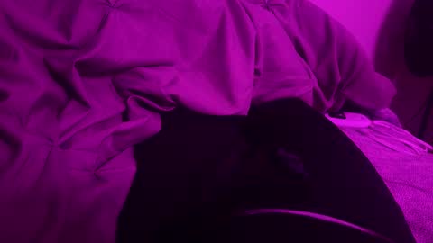 falahafterdark online show from April 19, 9:32 am