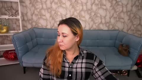 famousemuse online show from April 15, 12:52 pm