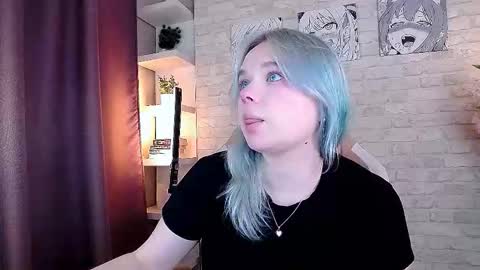 Bella online show from October 28, 3:35 pm