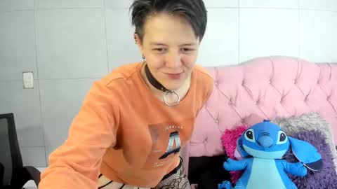 FANNY online show from October 22, 2:04 am