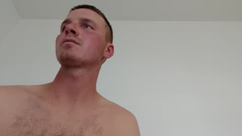 Snapshot of farafonoff chatting on October 18, 1:15 pm farafonoff online show from October 18, 1:15 pm