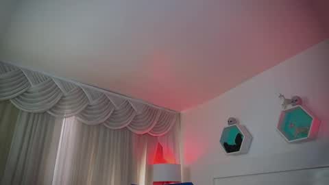 Farah online show from October 27, 12:05 pm