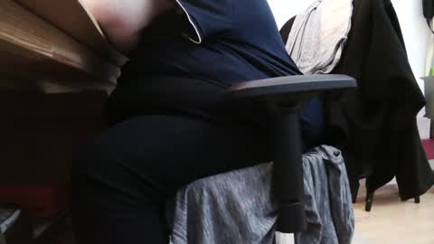 Fat Bernd online show from January 5, 4:06 pm