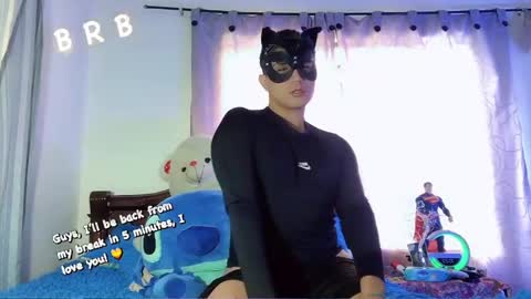 Johan online show from February 21, 10:15 pm