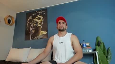 M A T  T E O online show from March 8, 3:17 am