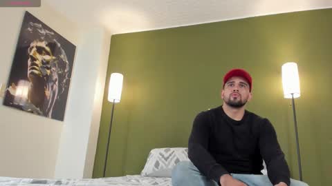 M A T  T E O online show from January 7, 8:25 pm