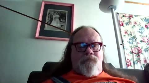 Snapshot of fatfreddythecat chatting on March 2, 5:25 pm Fred. online show from March 2, 5:25 pm
