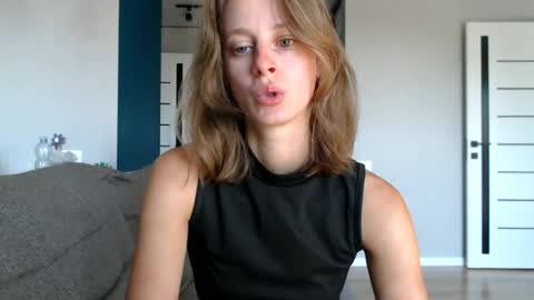 favoriteyour online show from June 12, 4:33 am