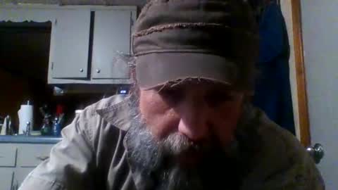 faydenrae online show from November 7, 8:50 am