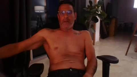 Miami Persian online show from June 23, 12:40 am