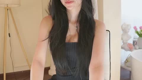 feel_me_00 online show from January 17, 1:04 am