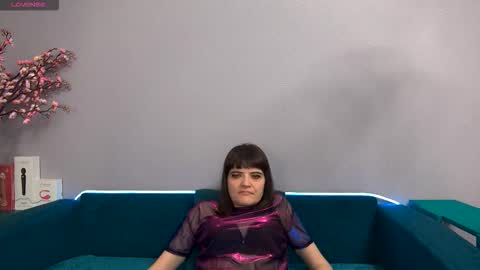 Snapshot of feelsgoodwoman chatting on September 19, 7:56 am Laura online show from September 19, 7:56 am