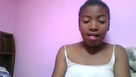felice364342 online show from May 4, 10:33 am