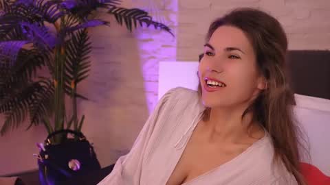 FeliciaKrige online show from December 1, 9:46 pm