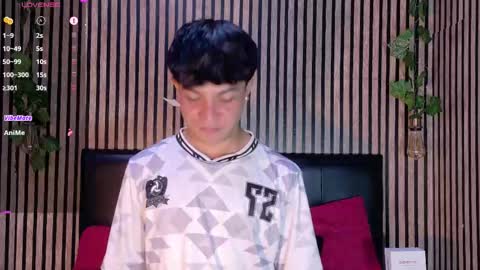 Snapshot of felipe_boy_18 chatting on September 23, 2:16 am felipe_boy_18 online show from September 23, 2:16 am