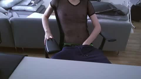felixsagg online show from July 2, 3:39 pm