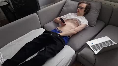 felixsagg online show from July 26, 10:24 am