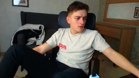 FelixStark online show from November 30, 5:58 am