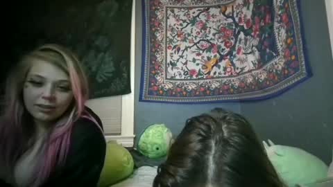 Jude online show from December 5, 6:04 am