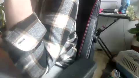 Snapshot of fem_alice_louis_dom chatting on October 16, 8:36 am fem_alice_louis_dom online show from October 16, 8:36 am