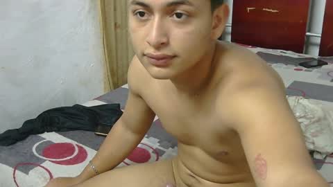 fer_luna online show from April 4, 2:02 pm