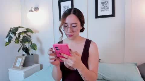 Fer online show from March 27, 11:44 am