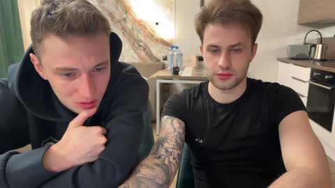 ferminlune online show from April 11, 7:18 pm