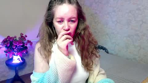 fern_lust online show from May 14, 9:18 am