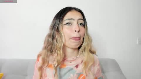 fernanda  online show from April 9, 2:45 pm