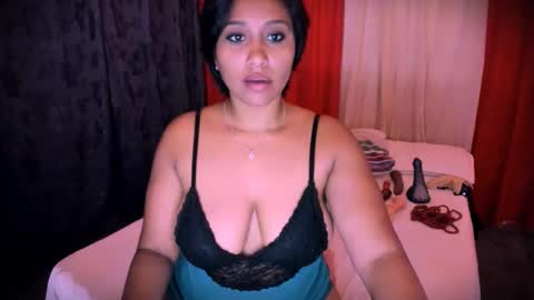 fernanda online show from February 6, 4:25 pm