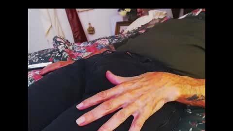 ferra_testarossa online show from December 5, 3:17 am