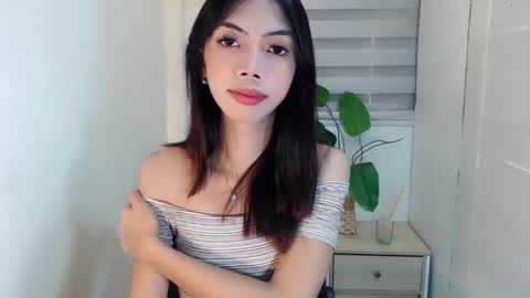 feyaaa online show from February 20, 12:52 am