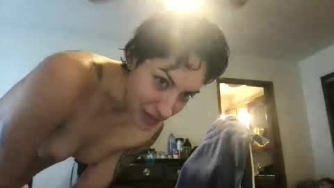 fgsammie online show from January 10, 1:00 am