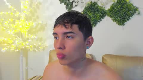 Fher Rivers online show from April 14, 5:05 pm