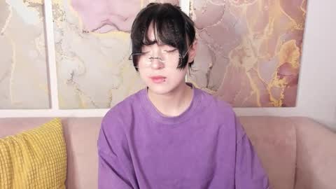 fiamoory online show from February 26, 2:53 pm