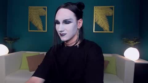 Honey Ill be waiting for you Tue Wed Thu Fri Sat Sun 10am-5pm online show from March 6, 9:14 am