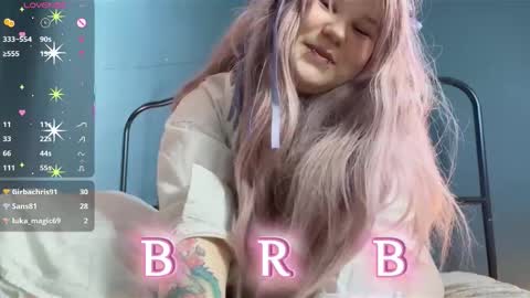 - online show from March 14, 4:22 pm