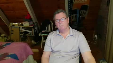 finderfiner online show from April 4, 5:25 am