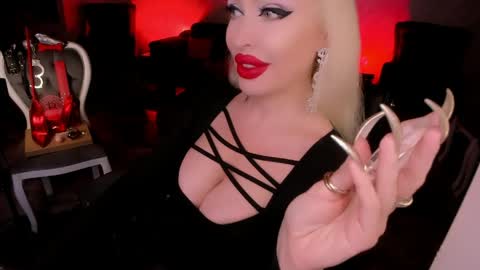 AlfaFemale online show from April 20, 3:09 am