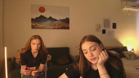 findweyout online show from March 9, 2:32 pm