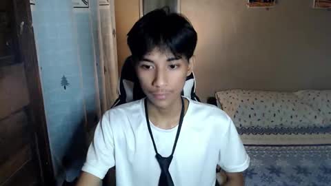 fineboii_rey18 online show from September 14, 2:07 pm