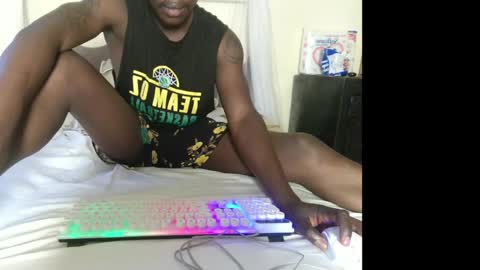 HOT AND SWEET online show from May 3, 2:23 pm