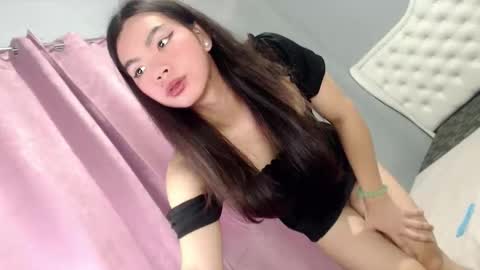 FIONA online show from February 20, 1:49 am