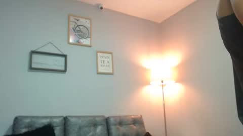 Snapshot of fire_boy69 chatting on October 25, 11:05 pm fire_boy69 online show from October 25, 11:05 pm