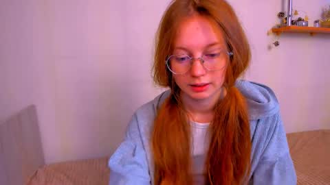 fire_luna online show from January 13, 8:44 am